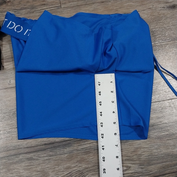 Nike Dry Attack Shorts Women Size M Blue Black Athletic Track Gym Workout Shorts - Picture 7 of 11